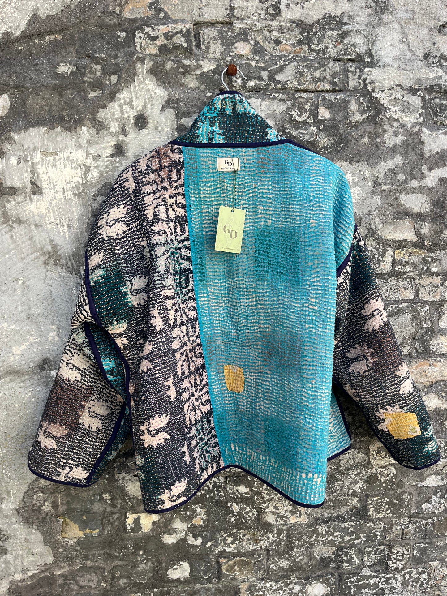 Kantha Jakke Lola