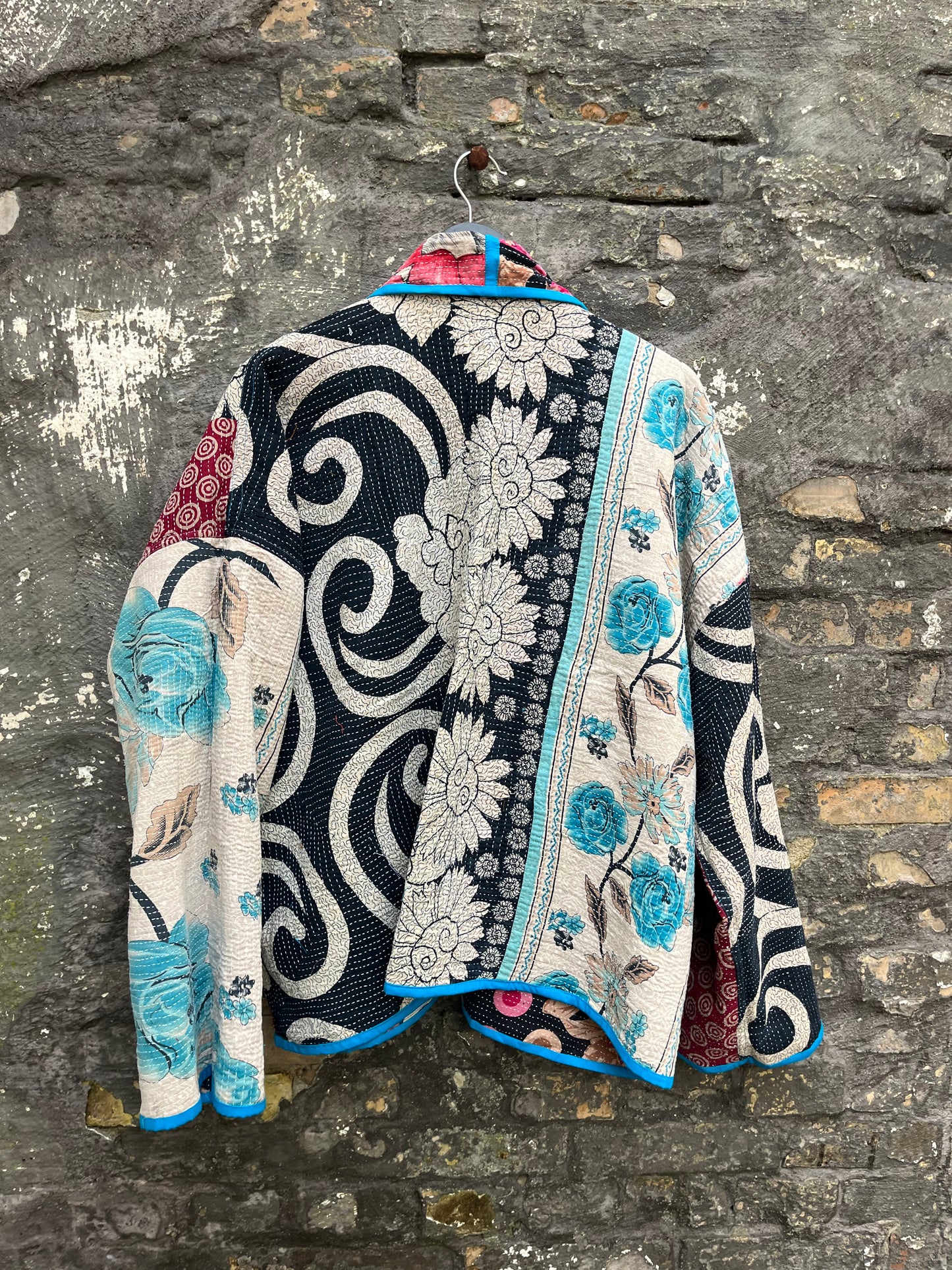 Kantha Jakke Stine