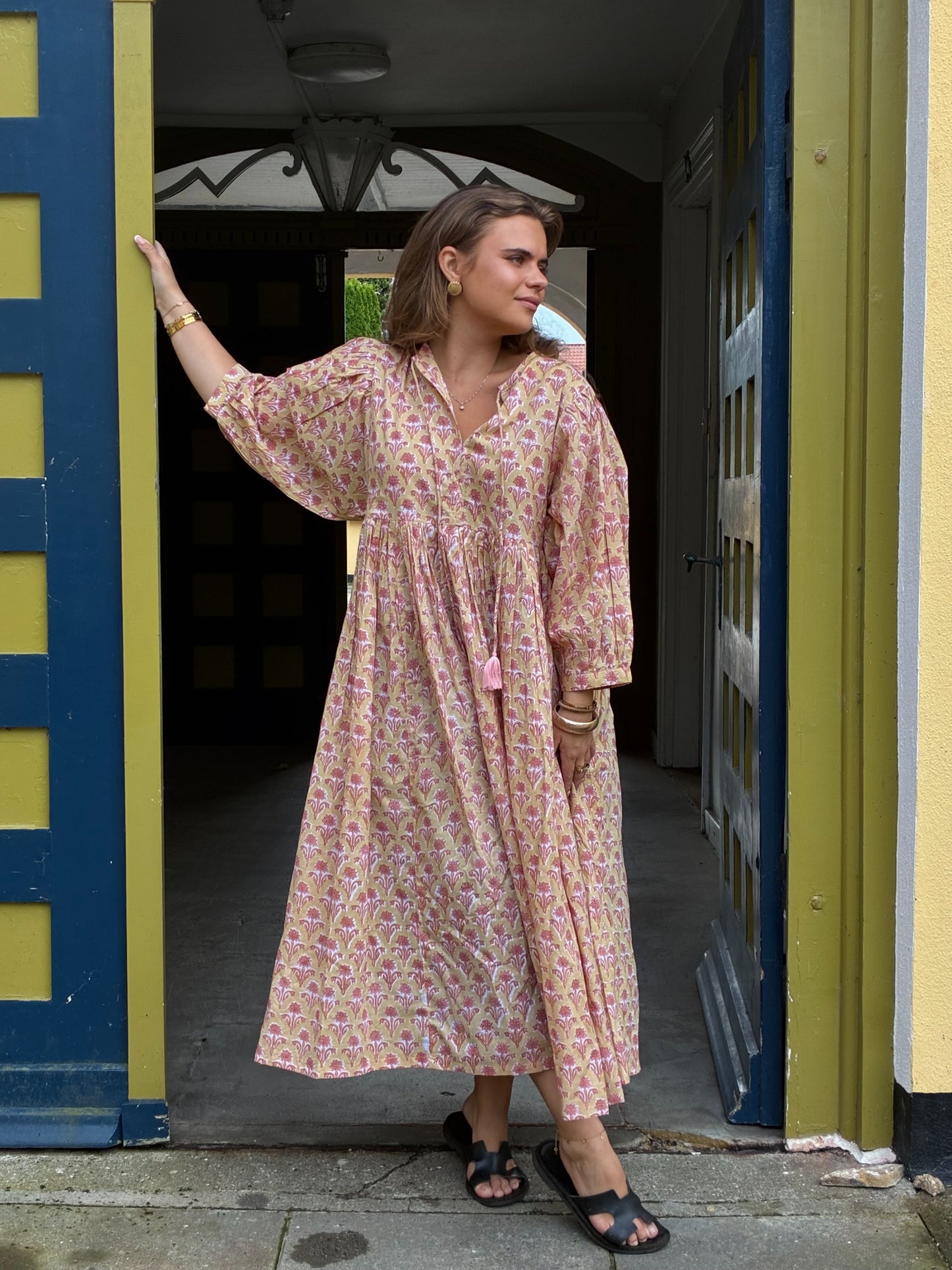 Dua Dress, apricot