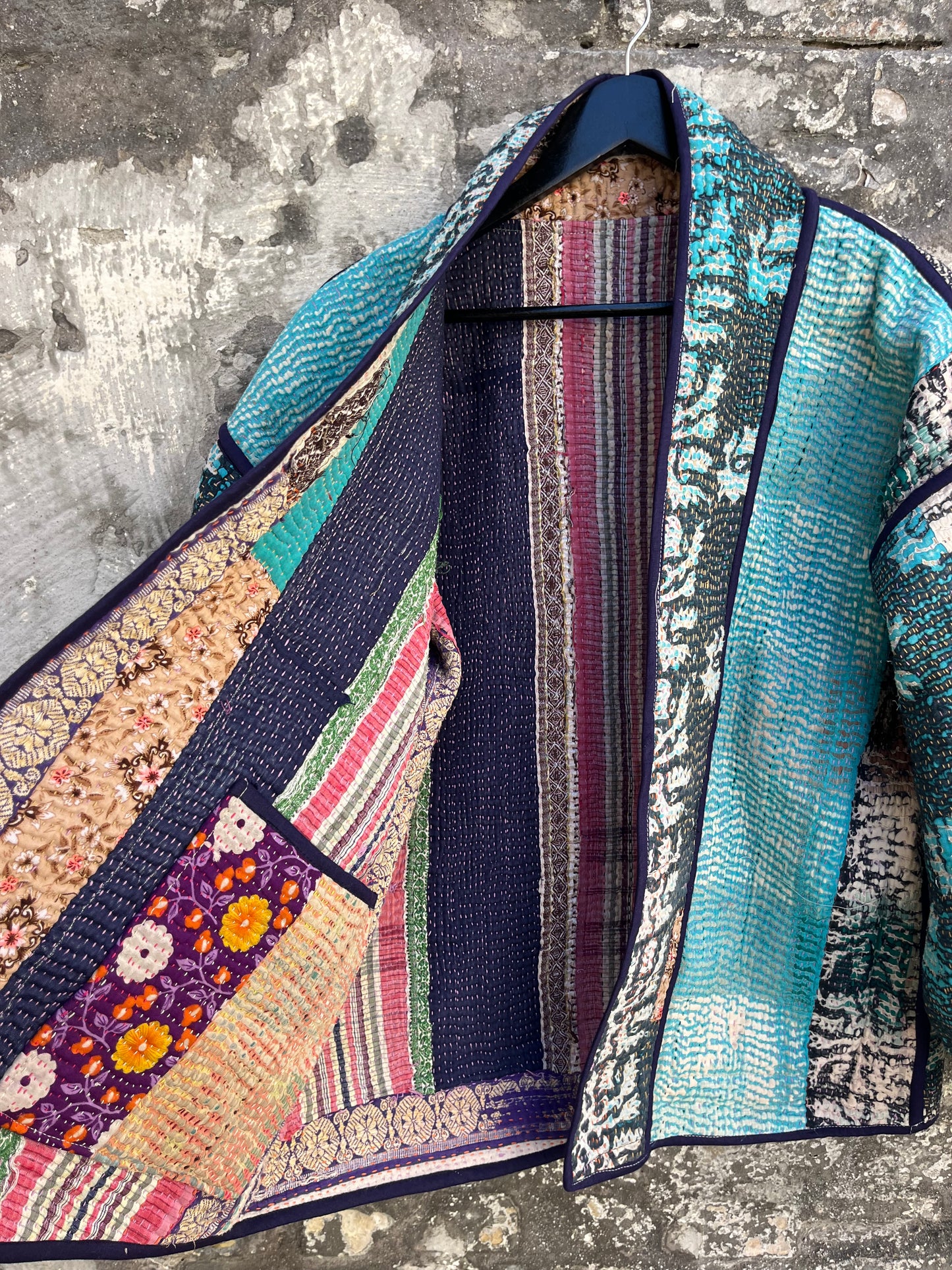 Kantha Jakke Lola