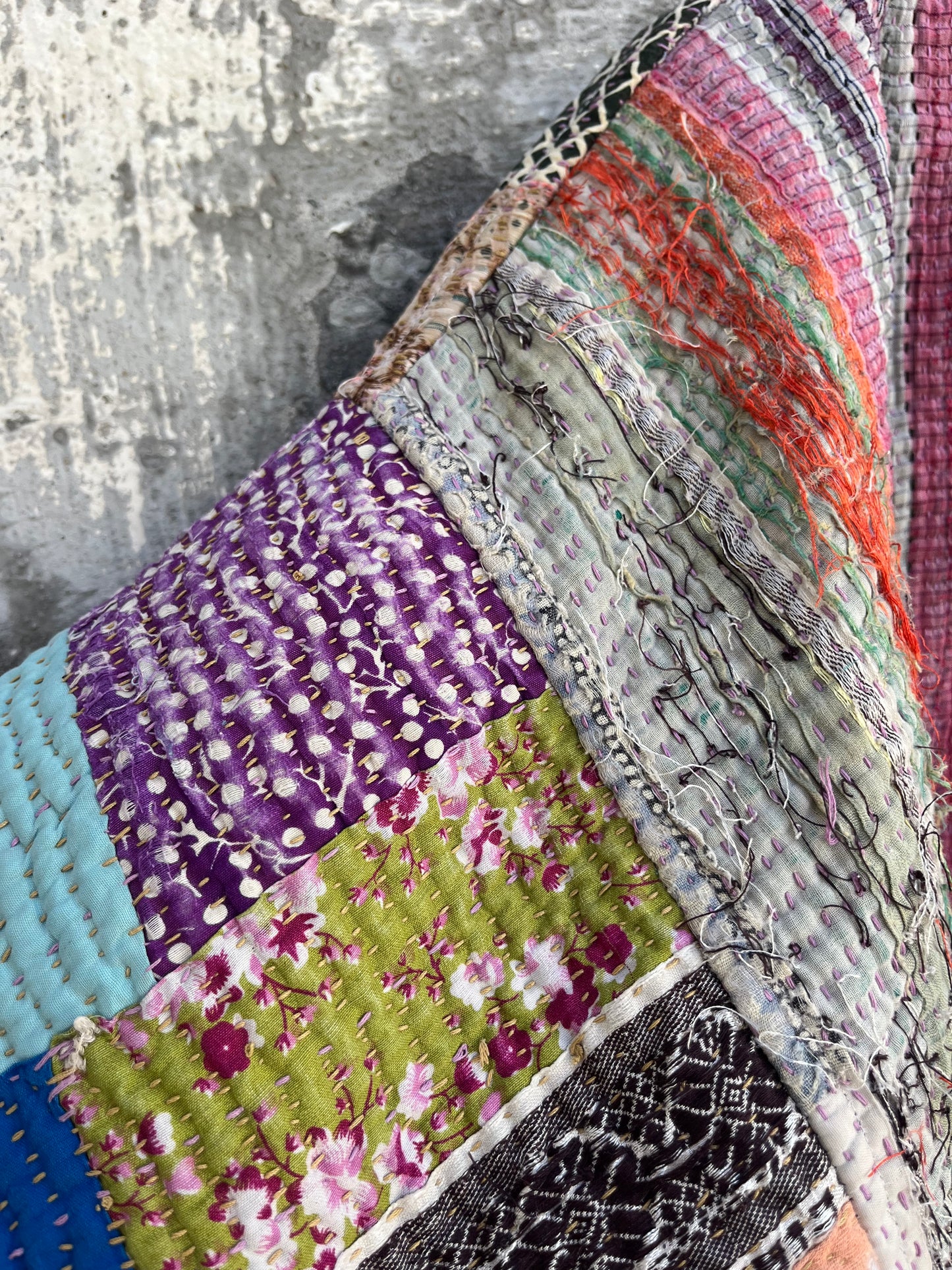 Kantha Jakke Lola