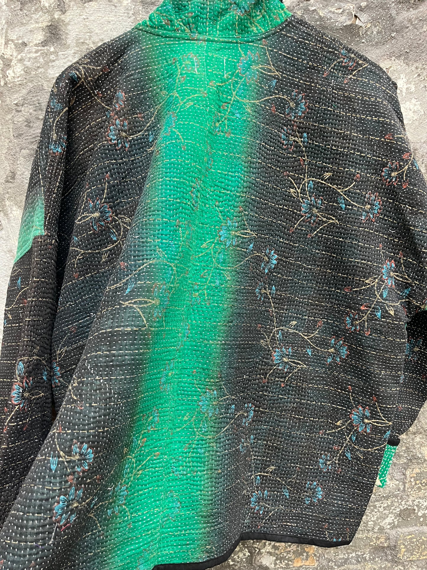 Kantha Jakke Enya