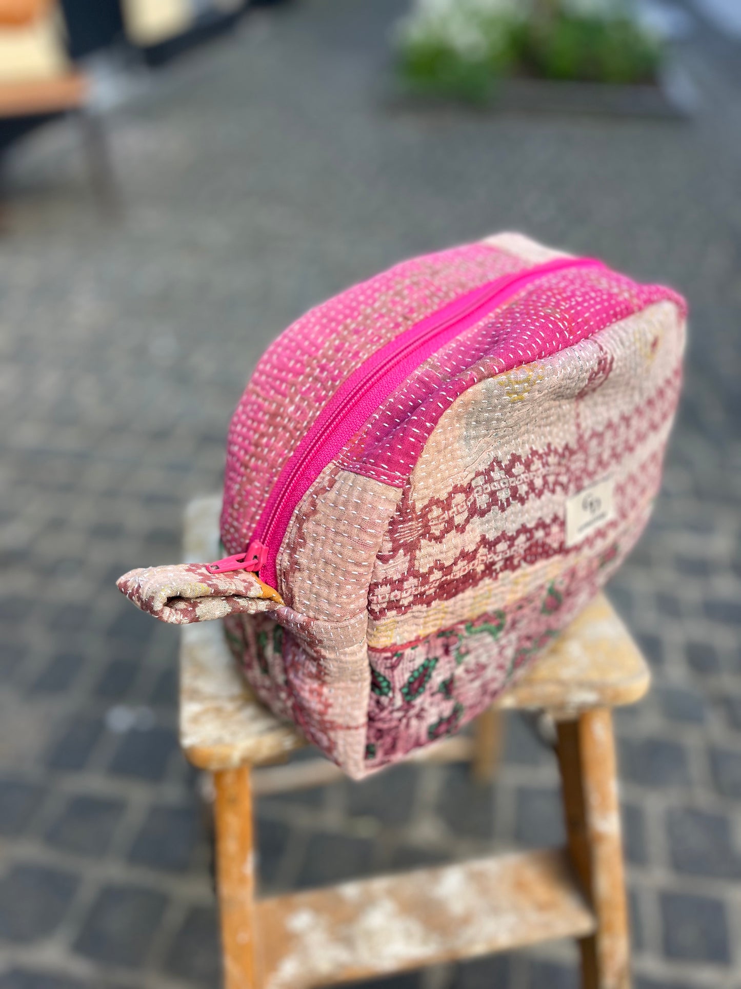 Toilettaske, Kantha