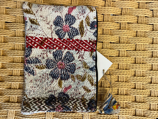 Kantha clutch