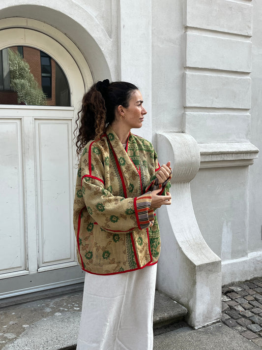 Kantha Jakke Jamila