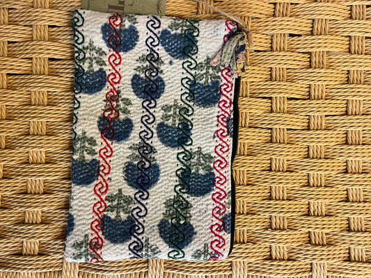 Kantha clutch